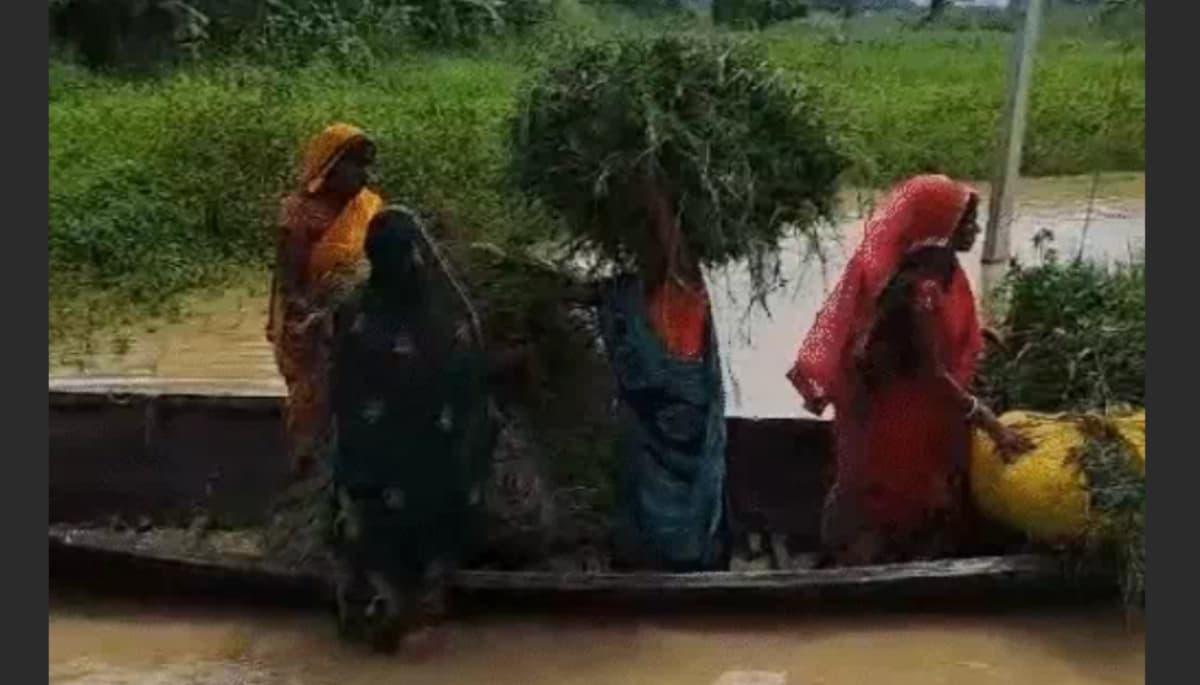 मुजफ्फरपुर में बाढ़ का कहर: 25 से ज्यादा गांव जलमग्न, 3 लाख लोग प्रभावित