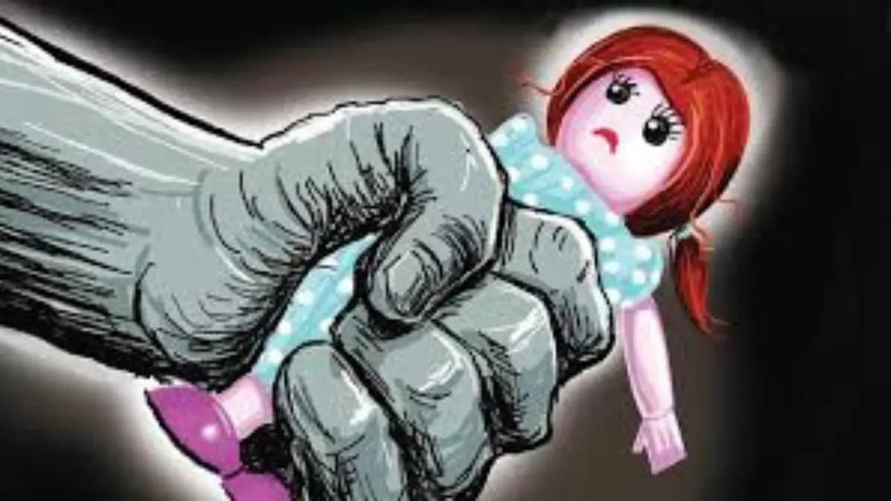 Samastipur News: बिहार में पिता ने कर दी क्रूरता की सारी हदें पार, डेढ़ माह की बच्ची की पटक- पटक कर की हत्या, 15 दिनों के अंदर तीसरी घटना…