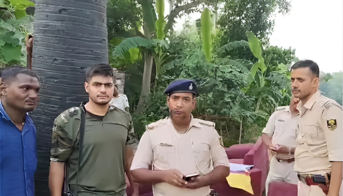 मुजफ्फरपुर में हत्याकांड के 10 महीने बाद बड़ी कार्रवाई: पुलिस ने घर से सोफा-पलंग तक जब्त किए