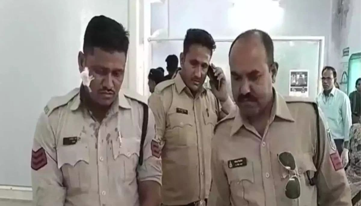 जहानाबाद: दुर्गा मेला में फायरिंग, पुलिसकर्मी सहित दो लोग घायल