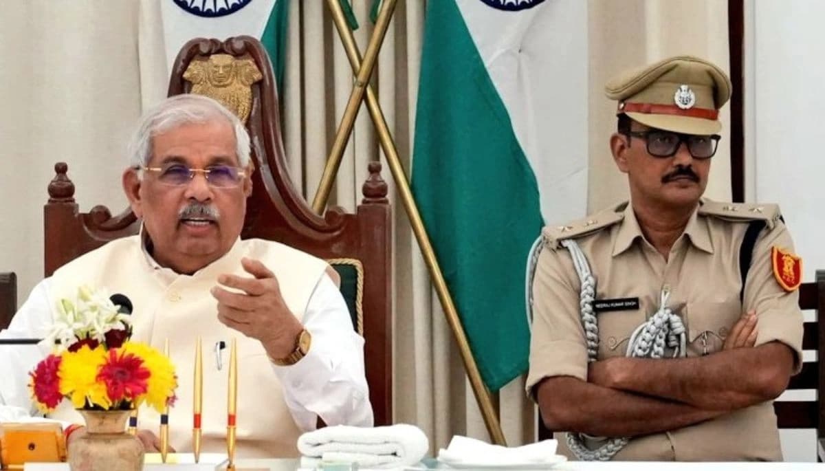 राज्यपाल ने पटना विश्वविद्यालय के हॉस्टल सुधार पर की अहम बैठक, दिए सख्त निर्देश