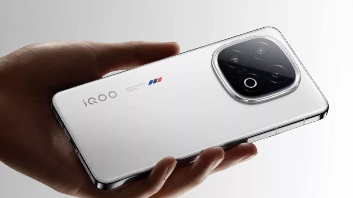 iQOO 13 Launch | कल लॉन्च होने वाला हैं 120 वाट वाला पावरफुल स्मार्टफोन iQOO 13 दमदार परफॉर्मेंस के साथ 
