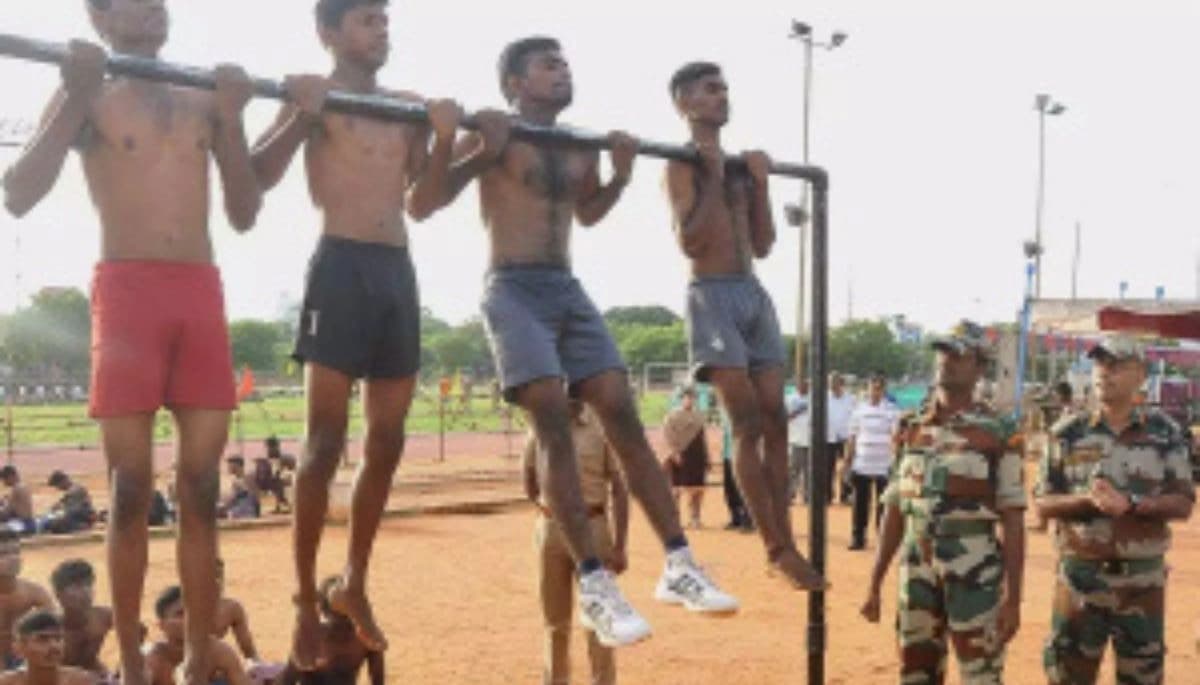 Bihar News: सिपाही भर्ती अभ्यर्थियों को नीतीश सरकार का तोहफा! NCL और EWS सर्टिफिकेट की मांग स्वीकार