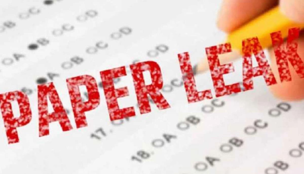 Bihar News: सुशासन बाबू के 12 साल में 10 पेपर लीक! क्या नकल माफियाओं का समंदर बन गया बिहार?