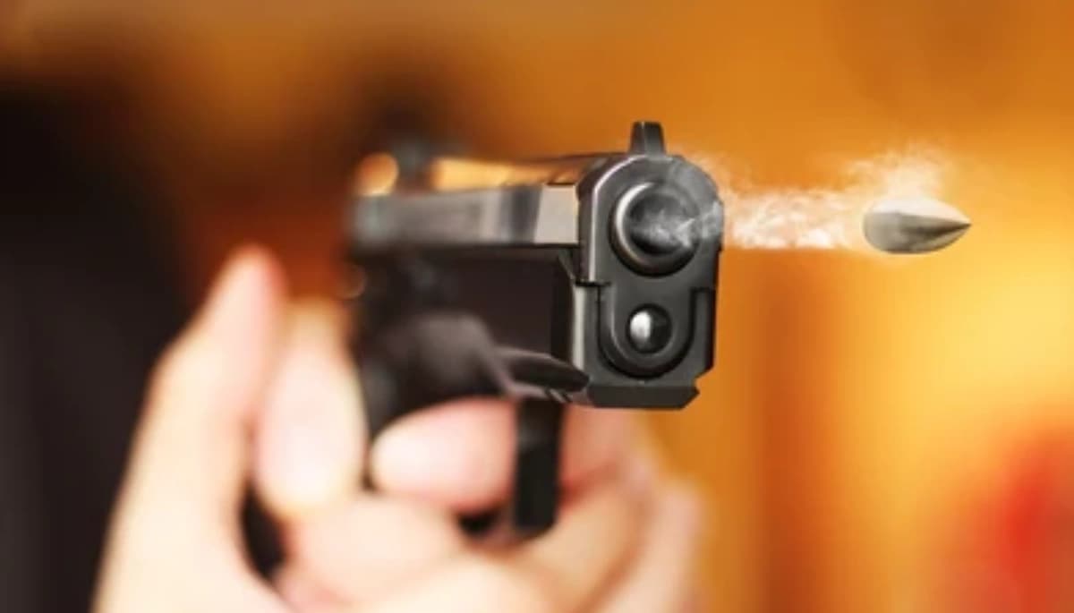 बिहार समाचार: मोतिहारी में शिक्षक की गोली मारकर हत्या, पड़ोसी ने स्कूल जाते समय की घटना को अंजाम