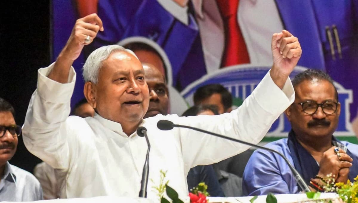 Bihar Journalist Pension Yojana: बिहार के पत्रकारों को मिली बड़ी सौगात, अब हर महीने मिलेंगे ₹15,000 पेंशन एक इमोशनल और भरोसेमंद पहल