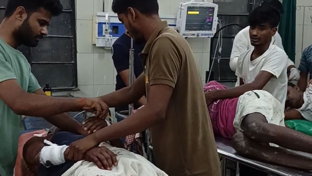 Samastipur hospital emergency chaos में इमरजेंसी वार्ड में डॉक्टर की गैरमौजूदगी और मरीजों का हंगामा