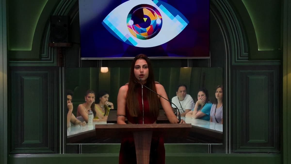 Bigg Boss Reality Show 2025 के घर में कंटेस्टेंट्स का पहला रोमांचक एविक्शन और फरहाना भट्ट का ट्विस्ट वाला सफर