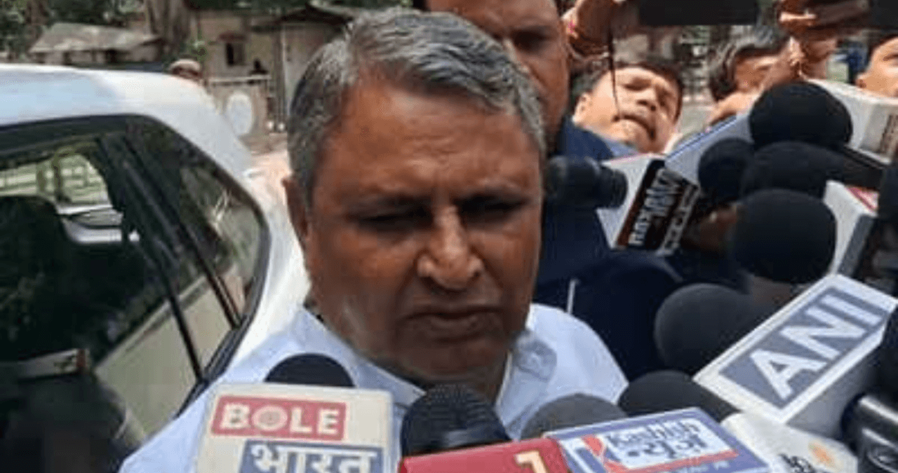 Bihar Politics: बिहार में सत्ता हलचल तेज! 20 घंटे में सम्राट-नीतीश की मुलाकात, CM चेहरा BJP तय करेगी