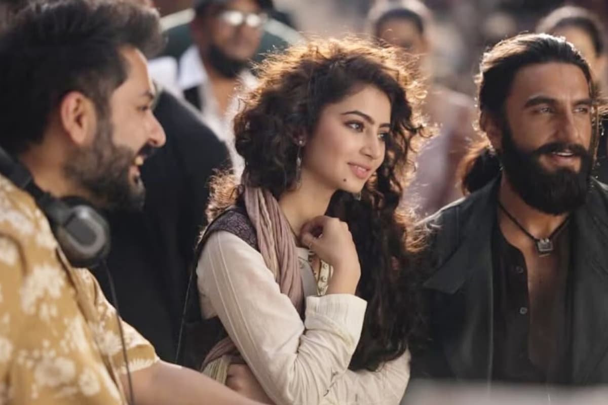 Dhurandhar 2 Fees: ‘धुरंधर 2’ में स्टार फीस का खुलासा, रणवीर सिंह टॉप पर, अक्षय खन्ना ने सबको चौंकाया