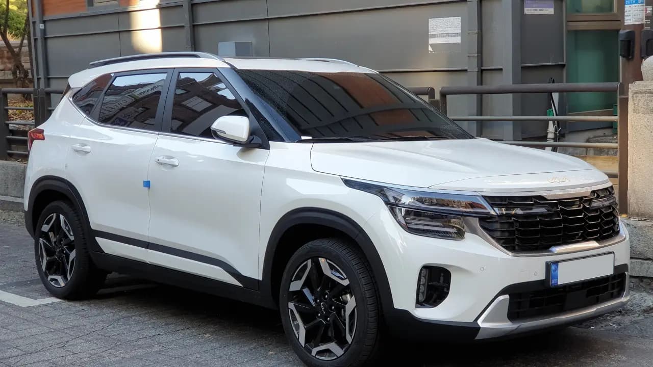 Kia Seltos facelift Price Hike: कंपनी ने दिया बड़ा झटका, बड़ा दी Kia Seltos की कीमतें, यहाँ जानिए नई कीमतें और विशेषताएँ