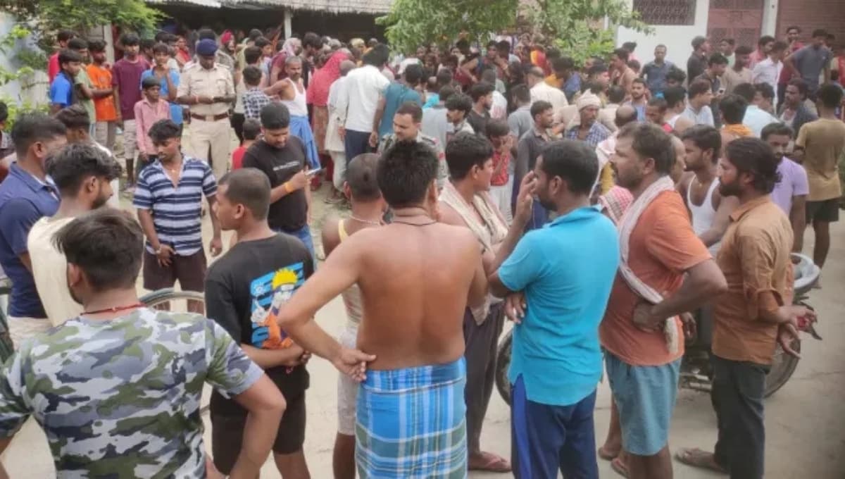 Madhodih murder case में समस्तीपुर उजियारपुर थाना क्षेत्र के शिव मंदिर के पास युवक की गोली मारकर हत्या का दृश्य