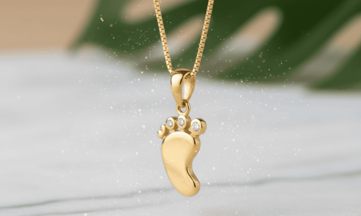 Latest Diwali Trending Locket Design 2025 – धनतेरस और दिवाली पर महिलाओं, पुरुषों और बच्चों के लिए यूनिक गोल्ड लॉकेट डिज़ाइन्स का कलेक्शन।