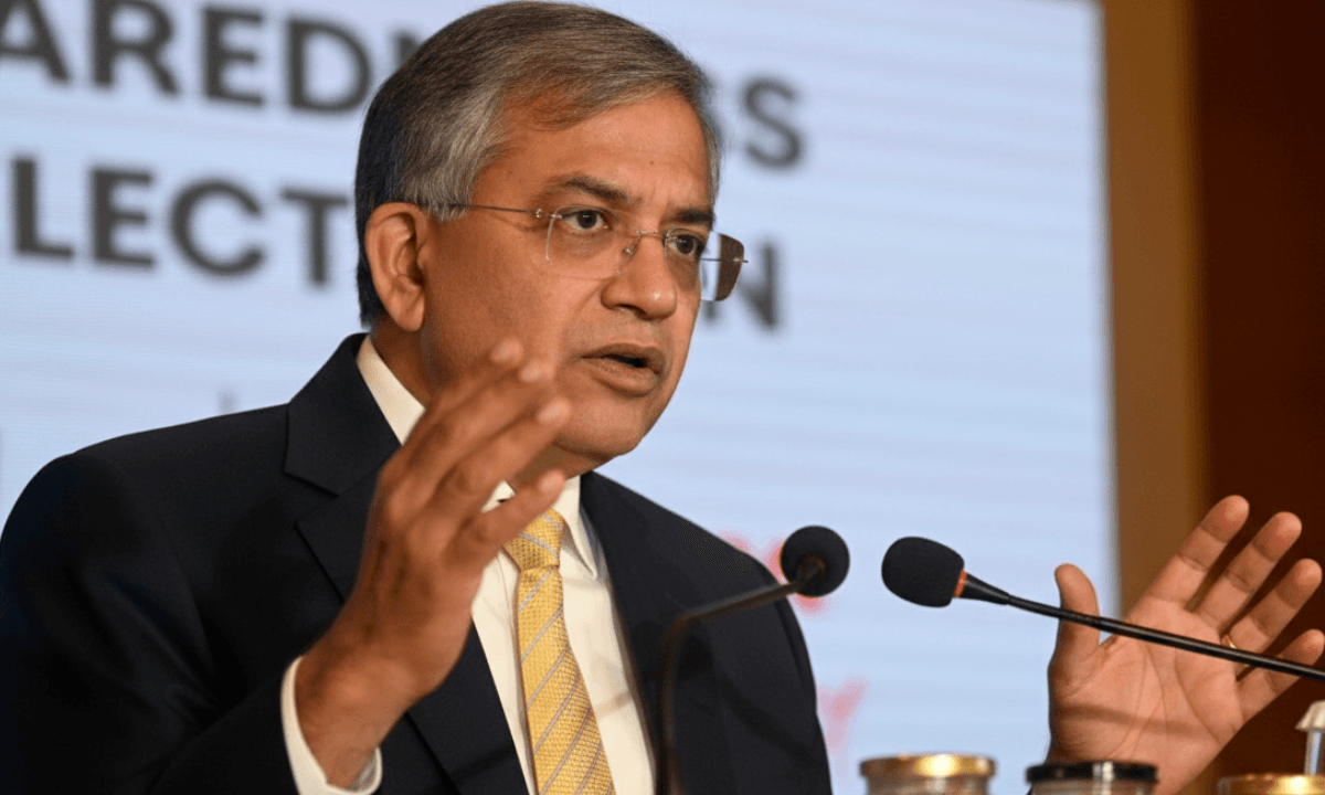 Bihar Election 2025: ECI ने कसी कमर, पहली बार 243 सीटों पर अलग ऑब्जर्वर, 8.5 लाख कर्मियों की होगी तैनाती!