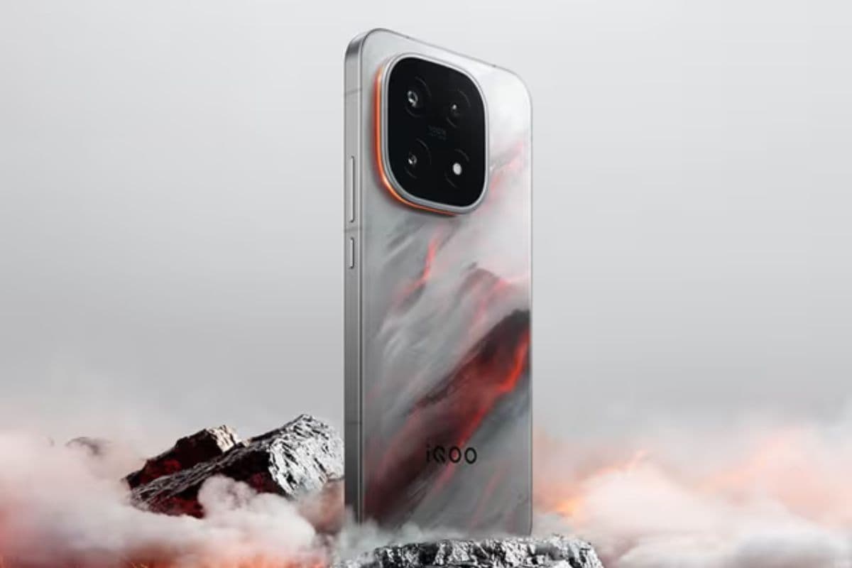 ₹6000 की छूट के साथ शुरू हुई iQOO 15 Apex Edition की सेल, फटाफट चेक करिए ऑफर डिटेल्स