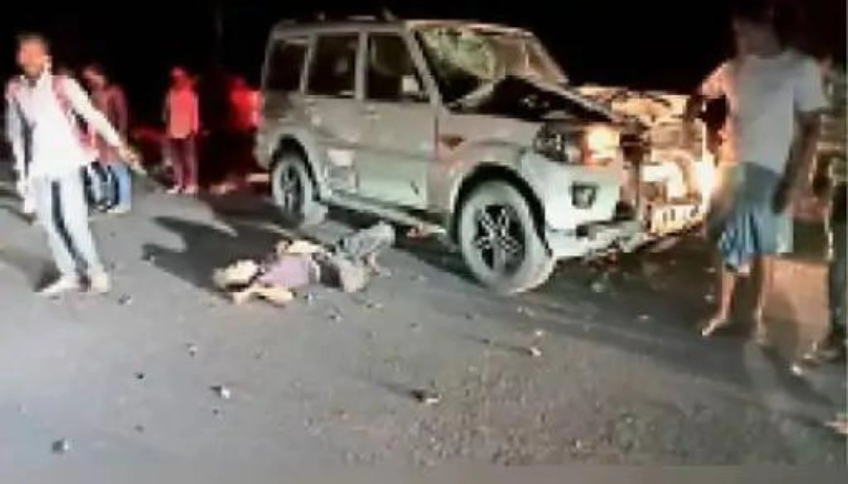 सीवान में बारात से लौट रही स्कॉर्पियो की ट्रक से टक्कर, एक बच्चे की मौत, आठ लोग गंभीर घायल