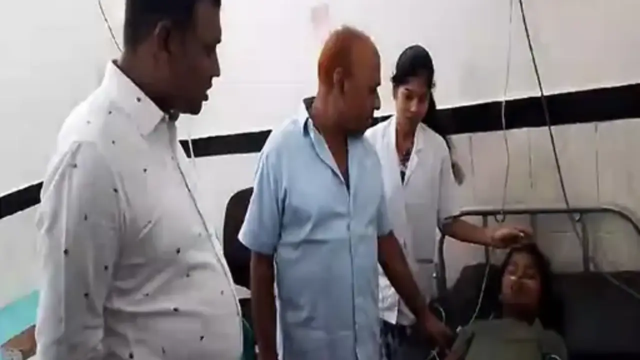 समस्तीपुर में ट्रक ने 3 स्कूली छात्रों को रौदा अभी तक 2 की मौत : समस्तीपुर में तीनो छात्र एनएच –28 क्रॉस कर रही थी , सभी लोगों ने मिलकर सड़क को जाम किया