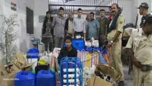 मुजफ्फरपुर में हथियार लहराते युवक की गिरफ्तारी: फायरिंग के वायरल वीडियो ने मचाई खलबली 4 बिहार में शराबबंदी के बीच मुजफ्फरपुर में अवैध शराब फैक्ट्री का खुलासा, उत्पाद विभाग की टीम ने की बड़ी कार्रवाई