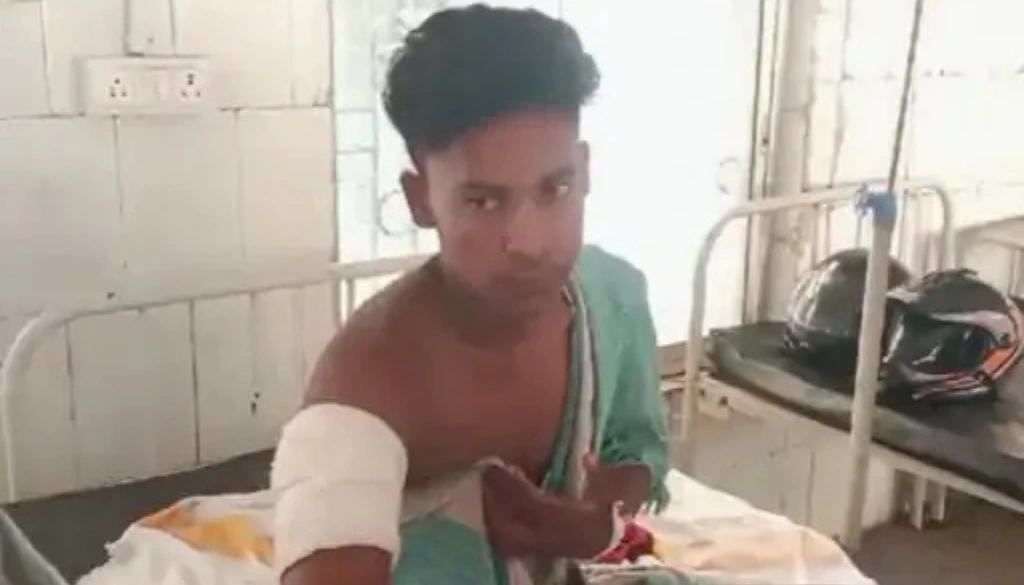मुजफ्फरपुर में दुर्गा मेला से लौटते वक्त नाबालिग की निर्मम हत्या, चाकूबाजी से दहला इलाका 2 Samastipur News 2024 10 10T125841.656