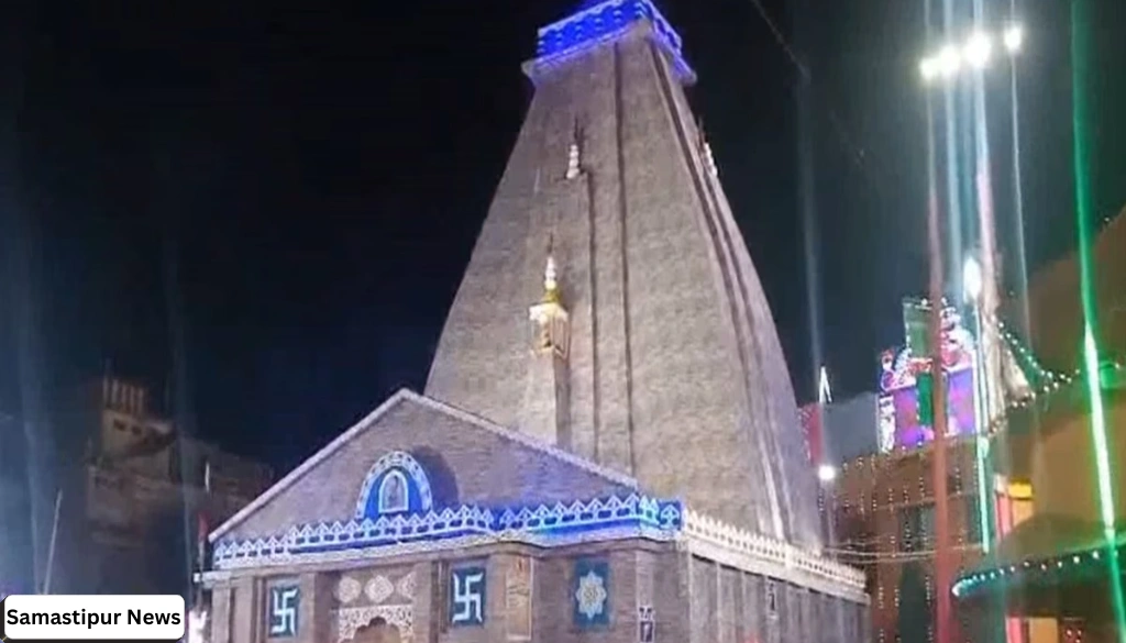 नवरात्रि 2024: बखरी का दुर्गा मंदिर, मुस्लिम कलाकार बढ़ा रहे दुर्गा पंडाल की भव्यता