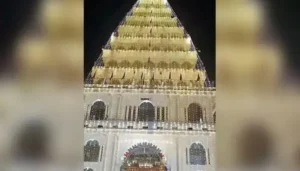 बेगूसराय में भयानक सड़क हादसा: मजदूर और महिला ने गंवाई जान, परिवार में मातम 2 दुनिया का सबसे ऊंचा दुर्गा मंदिर: बेगूसराय में श्रद्धालुओं की अद्भुत आस्था