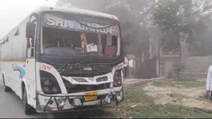 मुजफ्फरपुर में कुहासे के कारण भीषण टक्कर – 30 यात्रियों की जान बची, पुलिस ने किया चौकाने वाला खुलासा