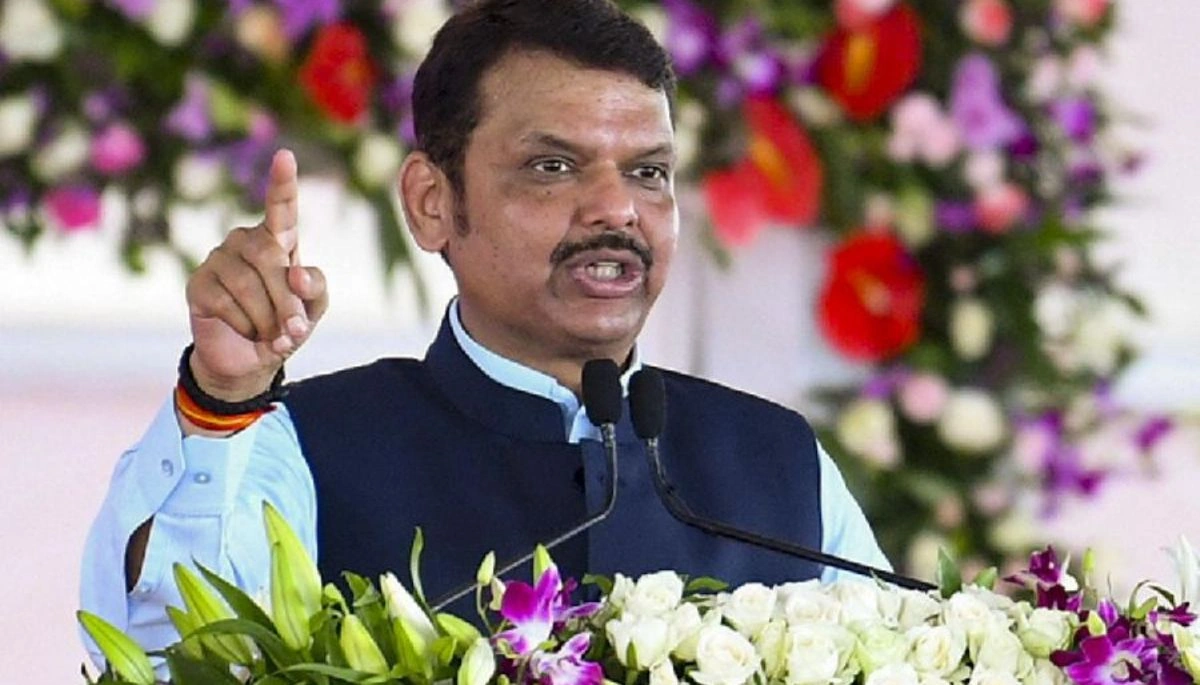 Devendra Fadnavis BJP core committee meeting approval for Chief Minister position.