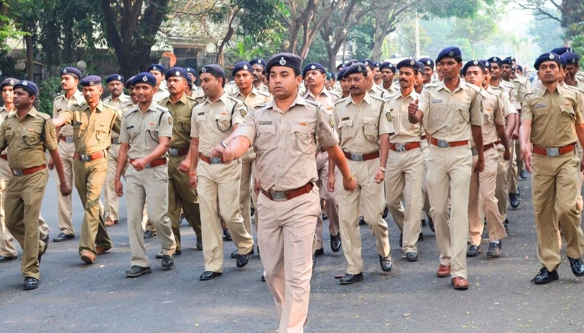 Bihar Police: DGP orders strict action against those attacking police officers, with a list of offenders and a 15-day deadline for filing charge sheets.