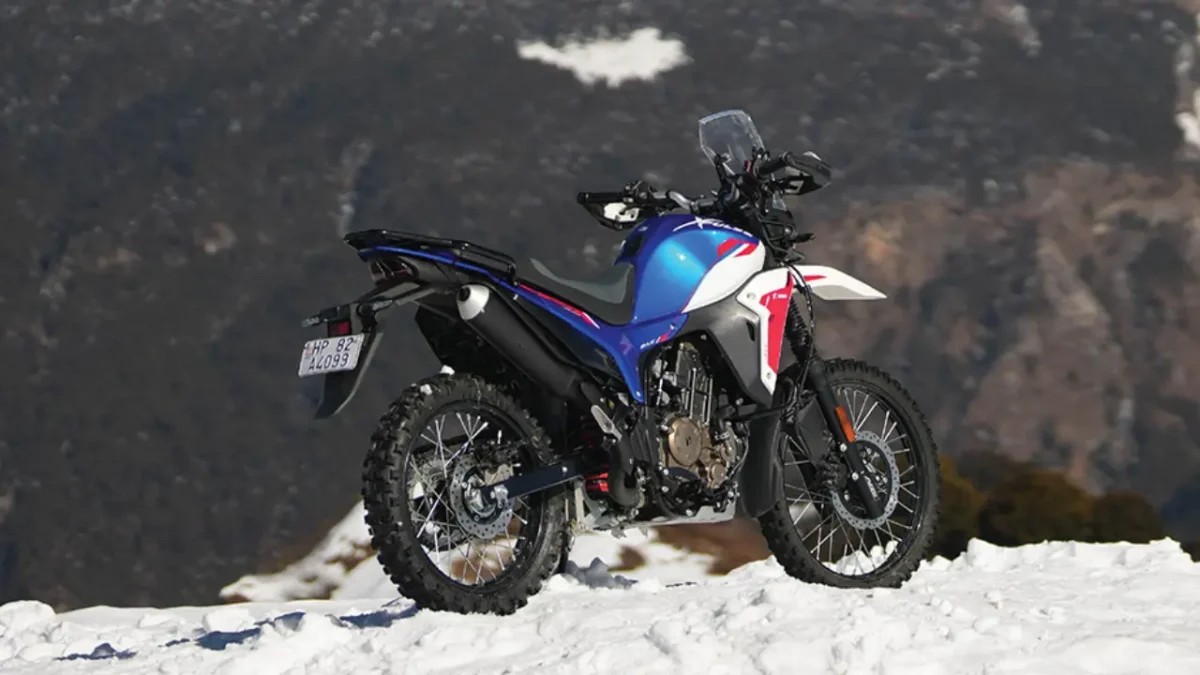 Hero Xpulse 210 एडवेंचर बाइक: ₹20,000 की डाउन पेमेंट पर बनाएं अपनी दमदार सवारी | Hero Xpulse 210 EMI Plan 2 Hero Xpulse 210 एडवेंचर बाइक की तस्वीर - ₹20,000 की डाउन पेमेंट और शानदार फीचर्स के साथ
