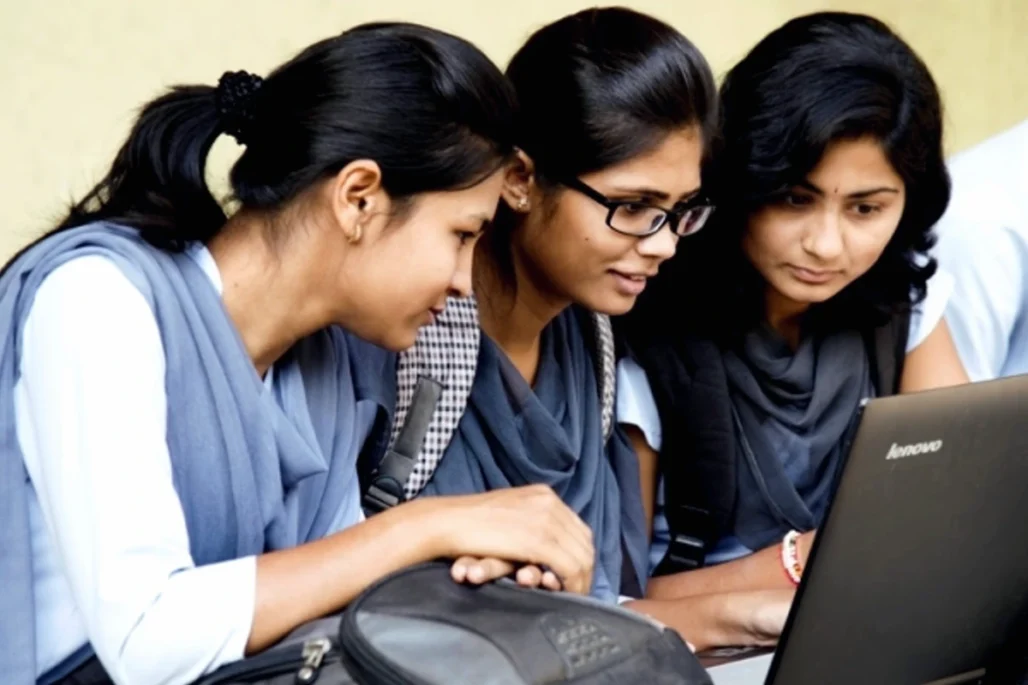 UP Board 10th Result 2025 Link: यूपी बोर्ड 10वीं रिजल्ट 2025 कल होगा जारी, यहां देखें पूरी जानकारी | UP Board 10th Result 2025 Update 3 UP Board 10th Result 2025 Link की घोषणा की जानकारी देती हुई वेबसाइट स्क्रीन, जहां छात्र यूपी बोर्ड 10वीं रिजल्ट 2025 ऑनलाइन चेक कर सकते हैं - Samastipur News अपडेट के साथ।