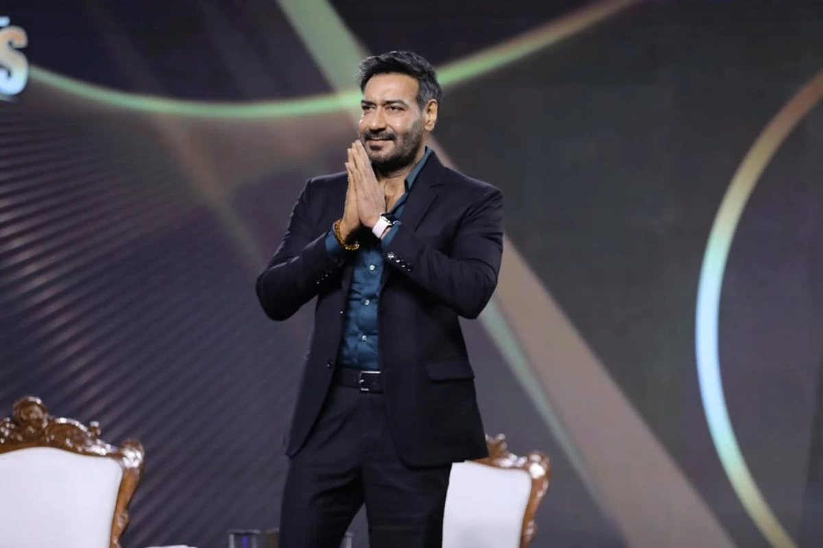Ajay Devgn Net Worth सुनकर उड़ जाएंगे होश! बॉलीवुड का सिंघम हर महीने कमाता है करोड़ों 8 Ajay Devgn Net Worth, Biography और Movies List: जानिए अजय देवगन की कुल संपत्ति, जीवन परिचय और उनकी सुपरहिट फिल्मों की सूची