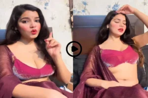इलाहाबाद हाईकोर्ट ने Youtuber Elvish Yadav की याचिका खारिज की, सांपों के ज़हर और रेव पार्टी मामले में बढ़ी मुश्किलें 6 Indian Model Sexy Video: रेड सिमरी ब्रा में इंडियन मॉडल भाभी सेक्सी पोज देते हुए, सोशल मीडिया पर वायरल वीडियो का सीन