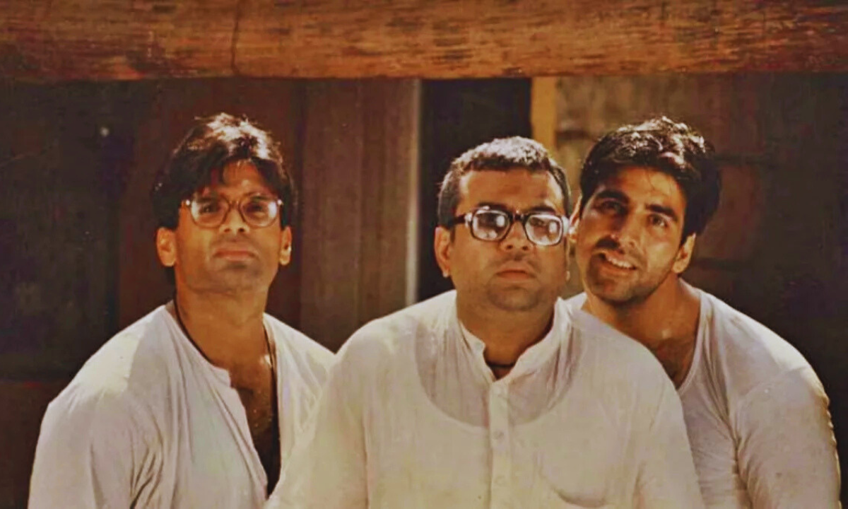 Babu Bhaiya Paresh Rawal Net Worth: 25 करोड़ के नोटिस के बाद 'Hera Pheri 3' में जबरदस्त वापसी, नेट वर्थ सुनकर उड़ जाएंगे होश! 2 Paresh Rawal Comeback As Babu Bhaiya In Hera Pheri 3 With Net Worth Details