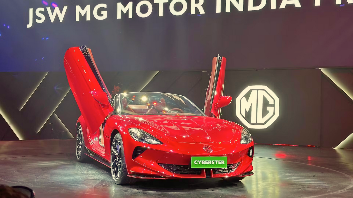 MG Cyberster Launching In India – इलेक्ट्रिक स्पोर्ट्स कार की पहली झलक 25 जुलाई 2025 को