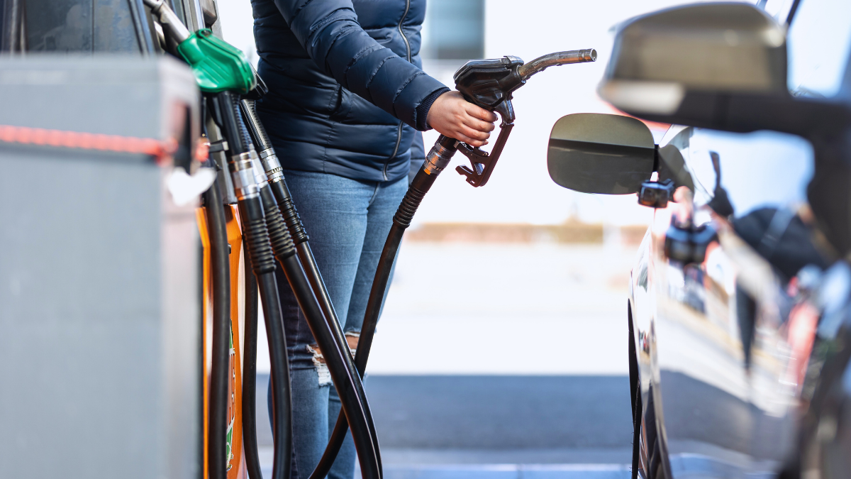 Petrol Diesel Price Today 31 July 2025 को भी नहीं मिला सस्ता पेट्रोल-डीजल! देखें आज पेट्रोल-डीजल का रेट 2 Petrol Diesel Price Today 31 July 2025 के अनुसार भारत के प्रमुख शहरों में पेट्रोल और डीजल की स्थिर कीमतें