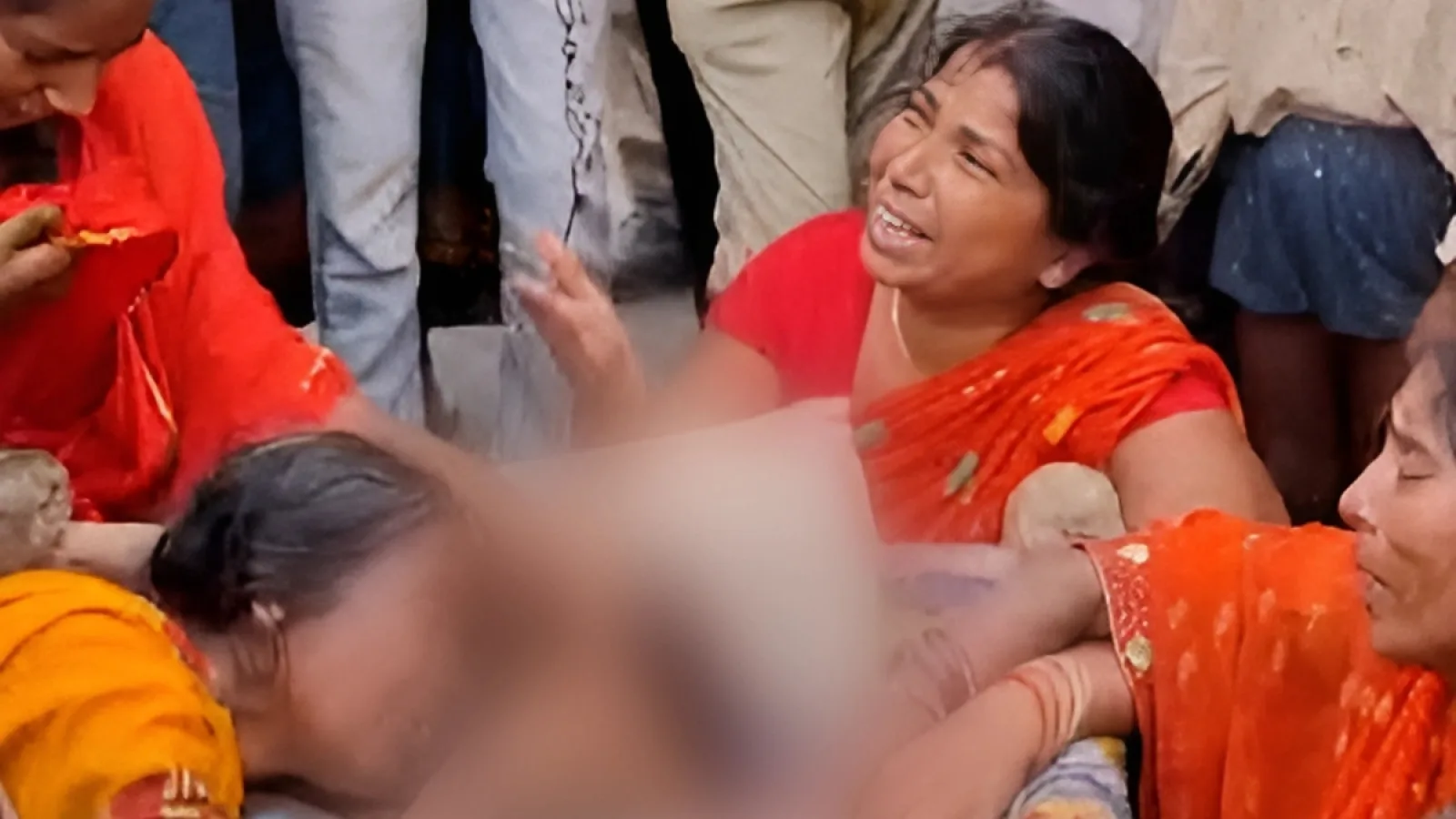 Madhodih murder case में समस्तीपुर उजियारपुर थाना क्षेत्र के शिव मंदिर के पास युवक की गोली मारकर हत्या का दृश्य