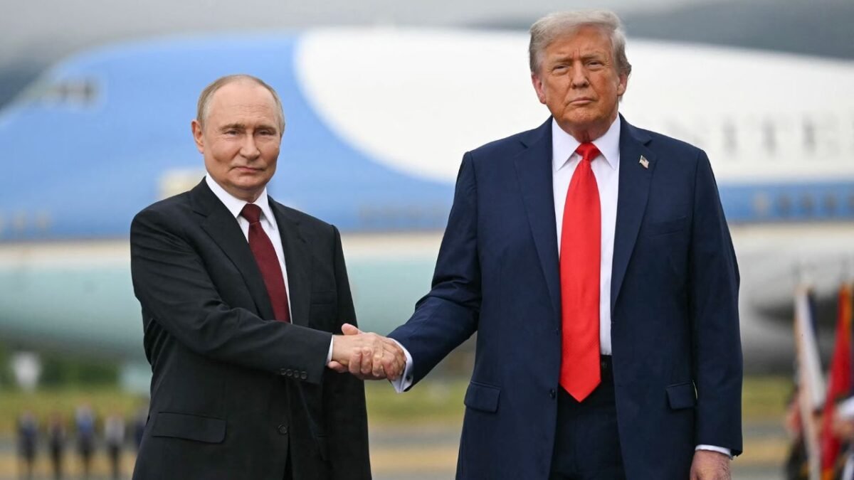 Trump Putin Meeting ट्रंप-पुतिन मुलाकात: भारत की प्रतिक्रिया और शांति की उम्मीदें 2 Trump और Putin की ऐतिहासिक मुलाकात पर भारत की विदेश मंत्रालय की प्रतिक्रिया