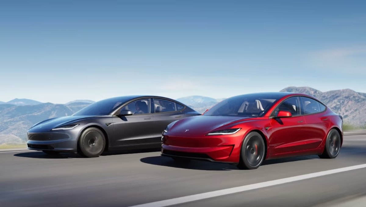 Tesla Model Y भारत लॉन्च 2025: ₹67.89 लाख से शुरू, जानिए शानदार Features और बुकिंग अपडेट