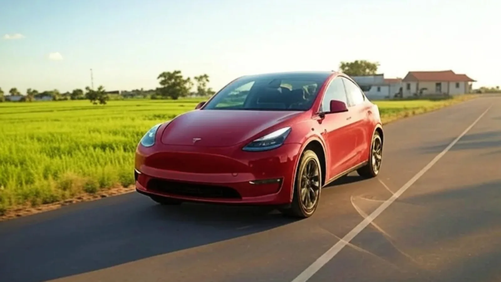Tesla Model Y भारत लॉन्च 2025: ₹67.89 लाख से शुरू, जानिए शानदार Features और बुकिंग अपडेट