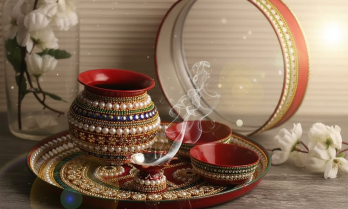 Karwa Chauth 2025 Exact Date: कब है करवा चौथ? तिथि, मुहूर्त और पूजा विधि जानें यहां! 2 Karwa Chauth 2025 Exact Date: करवा चौथ व्रत की सही तिथि, शुभ मुहूर्त और पूजा विधि