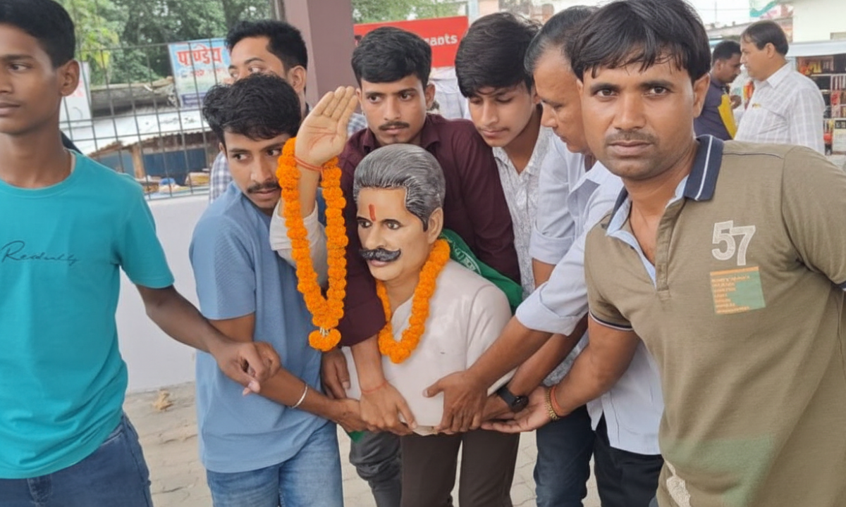 Samastipur News: samastipur में स्वतंत्रता सेनानी हरे कृष्ण राय की प्रतिमा का अनावरण 33 साल बाद