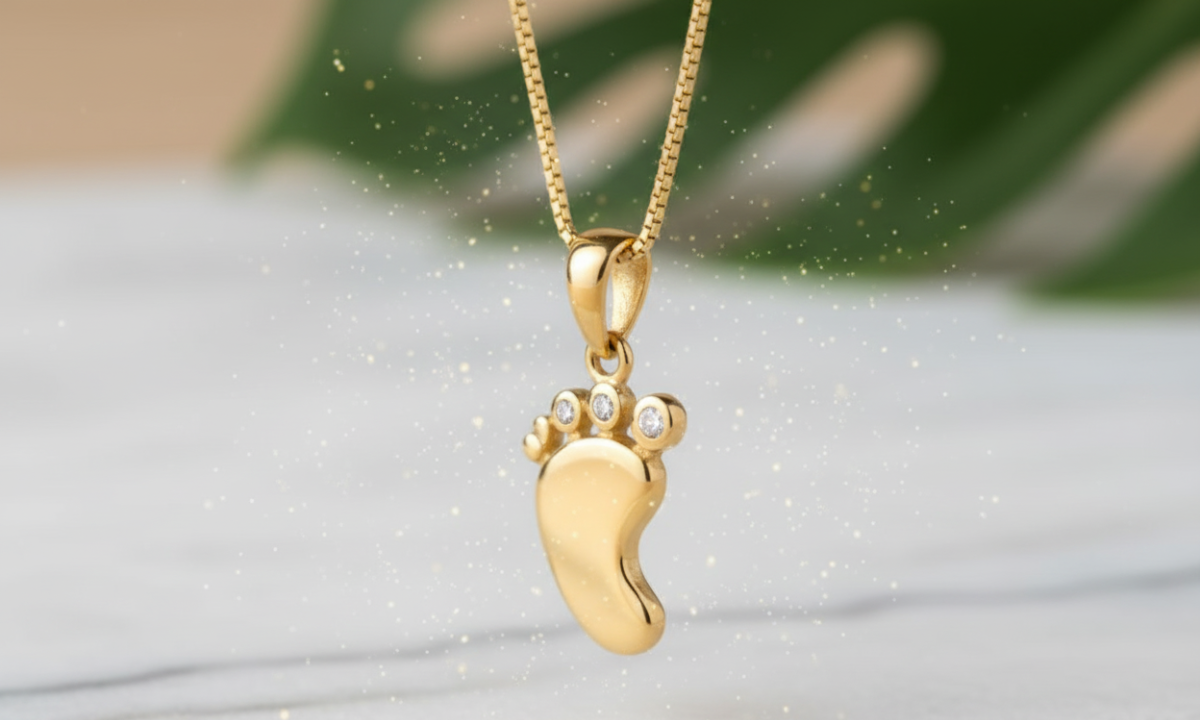 Latest Diwali Trending Locket Design: इस धनतेरस गोल्ड लॉकेट का ऐसा क्रेज, हर कोई खरीदना चाहता है! 3 Latest Diwali Trending Locket Design 2025 – धनतेरस और दिवाली पर महिलाओं, पुरुषों और बच्चों के लिए यूनिक गोल्ड लॉकेट डिज़ाइन्स का कलेक्शन।