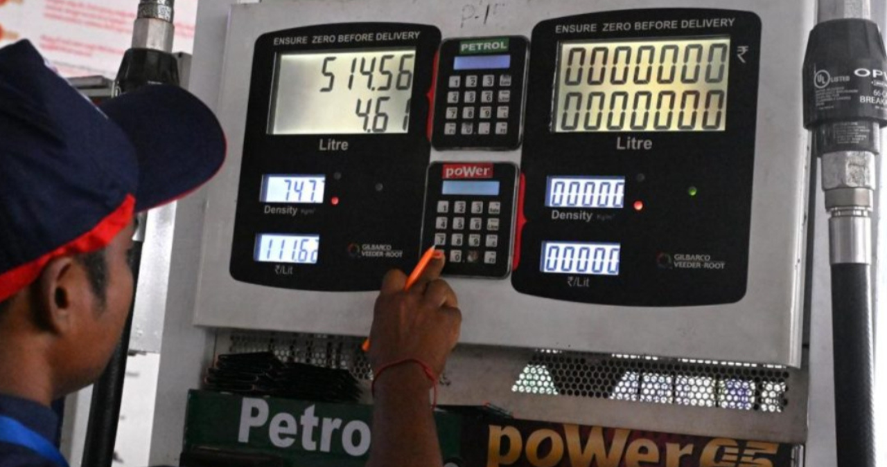 Petrol-Diesel Price Today: दिल्ली-एनसीआर हड़ताल के बीच बढ़ी टेंशन! जानिए आज आपके शहर में कितना महंगा हुआ पेट्रोल-डीजल